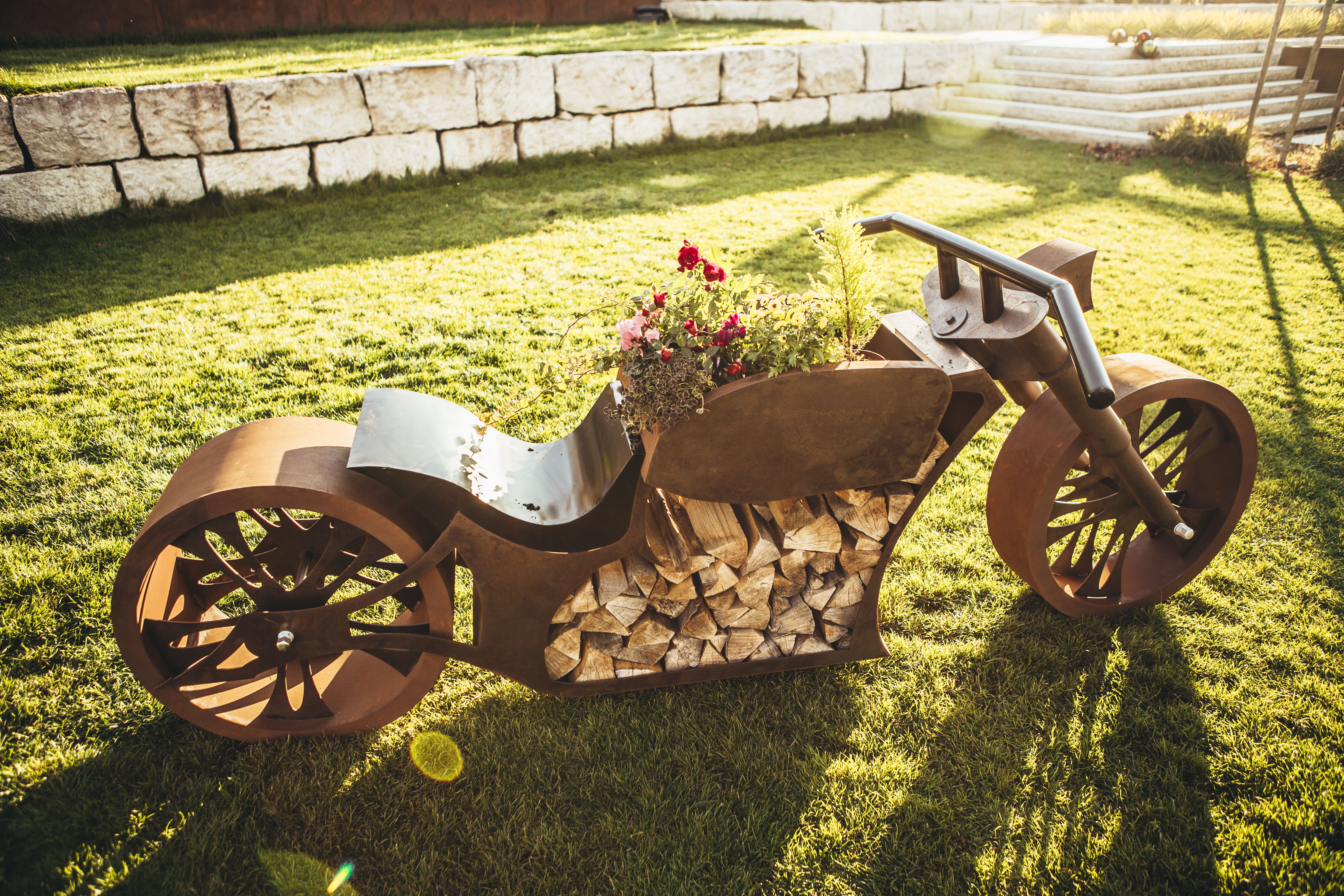 Ferrum Art Design | Grillstelle - Motorrad | Edelrost